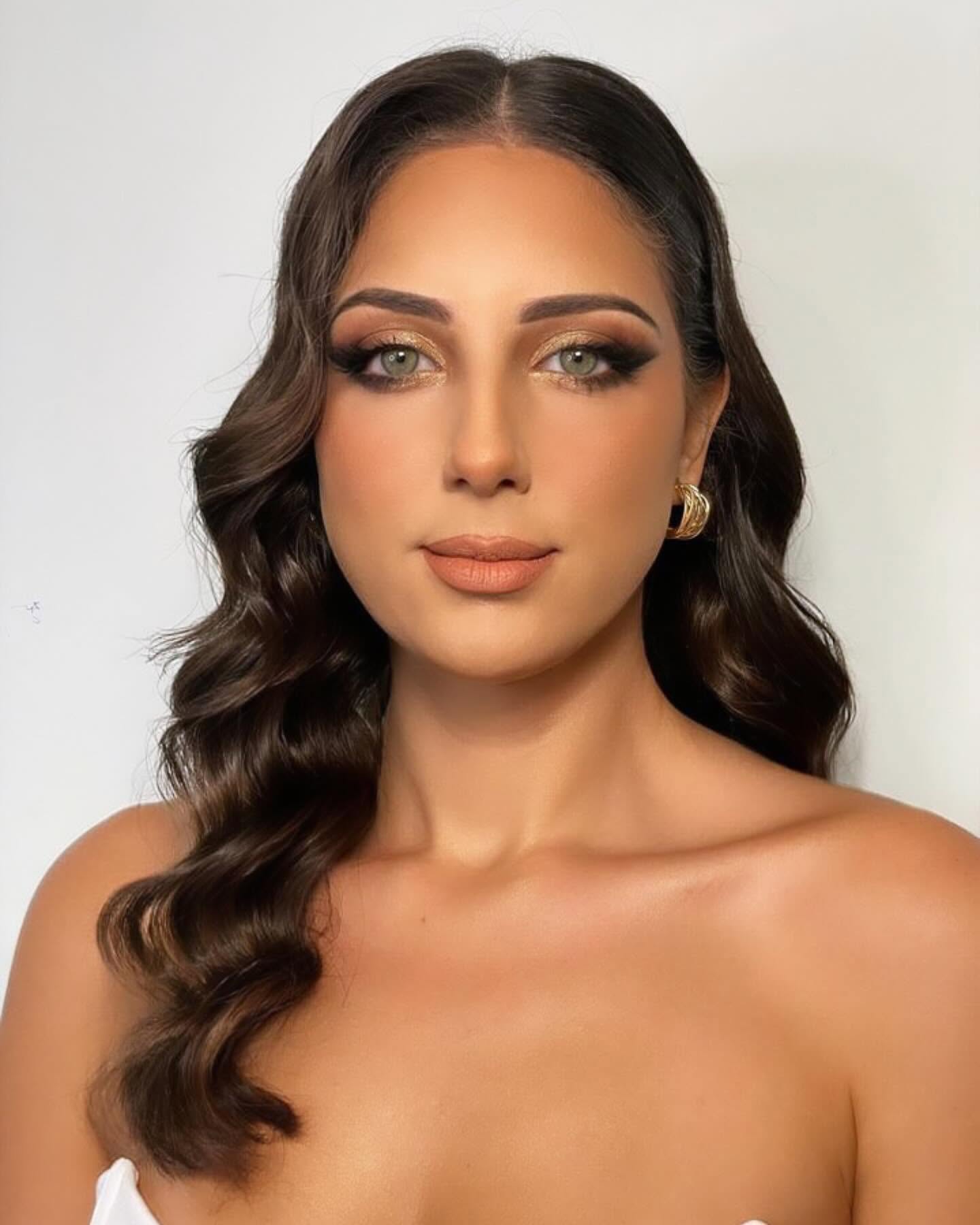 Classic bridal makeup with hollywood waves, warm bronzed complexion and gold shimmer eye by Giannis Karaolis