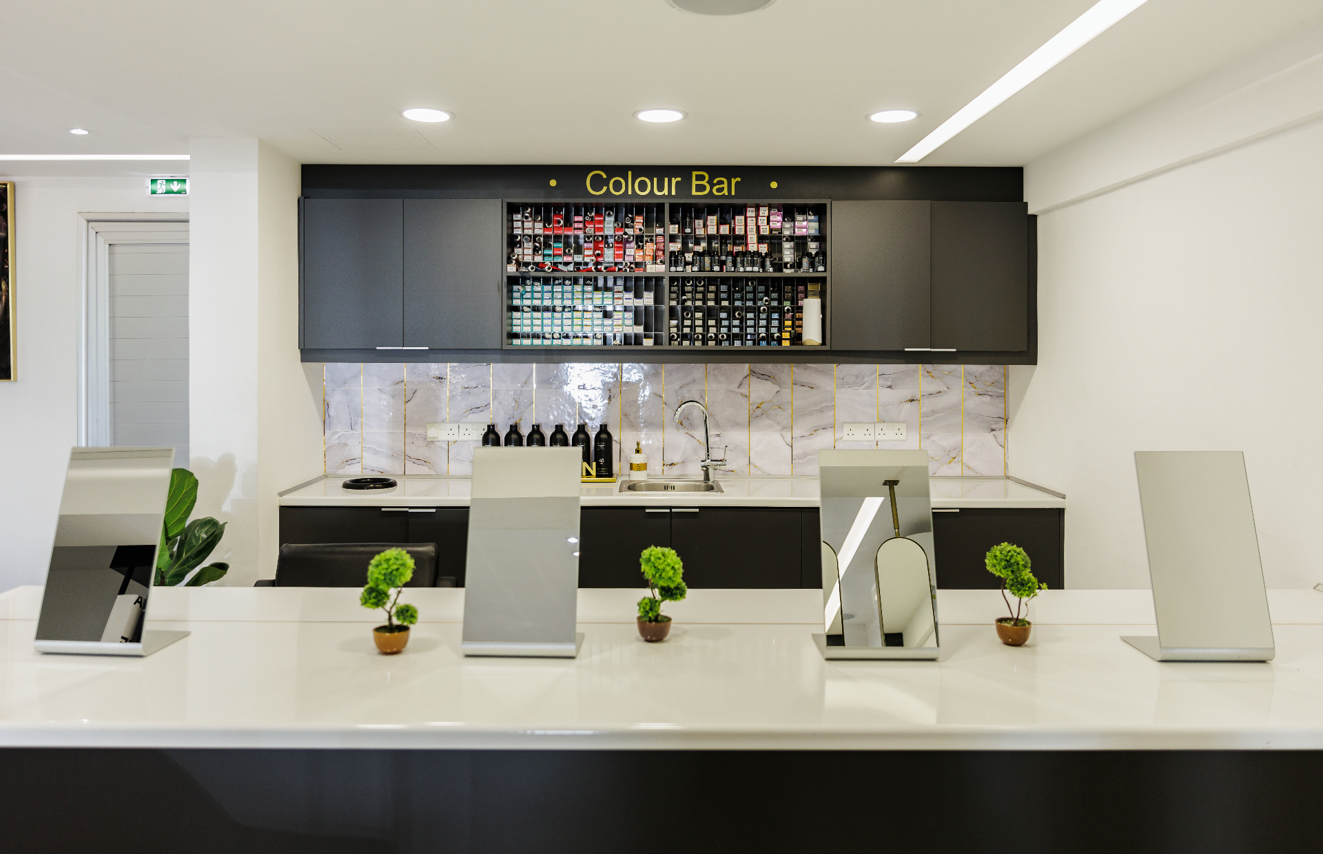 Colour formulation station with full pigment library at the Paphos salon